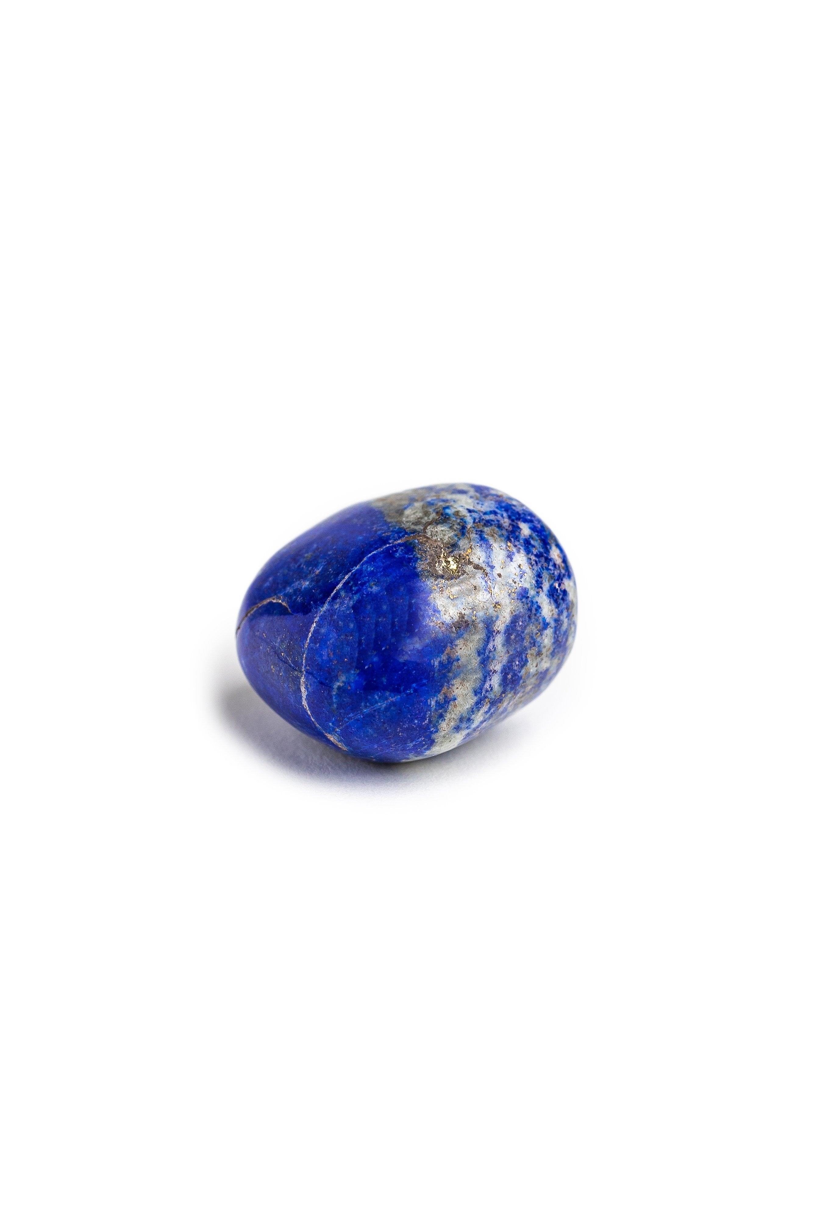 Lapis lazuli stone (meditation)